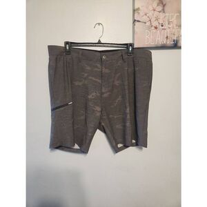 NWT Ron Jon Surf Shop Size 42 Mens Camo Walkshort Warrior 20